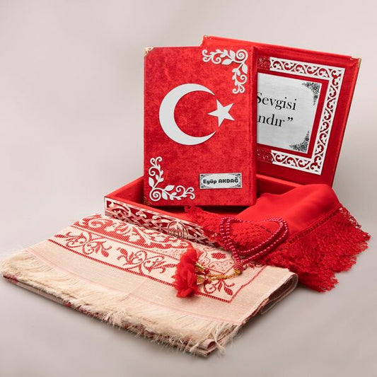 Kadife Kutulu Kur’an-ı Kerim + Seccade + Namaz Örtüsü + Tespih + Ayraç) Ayyıldız